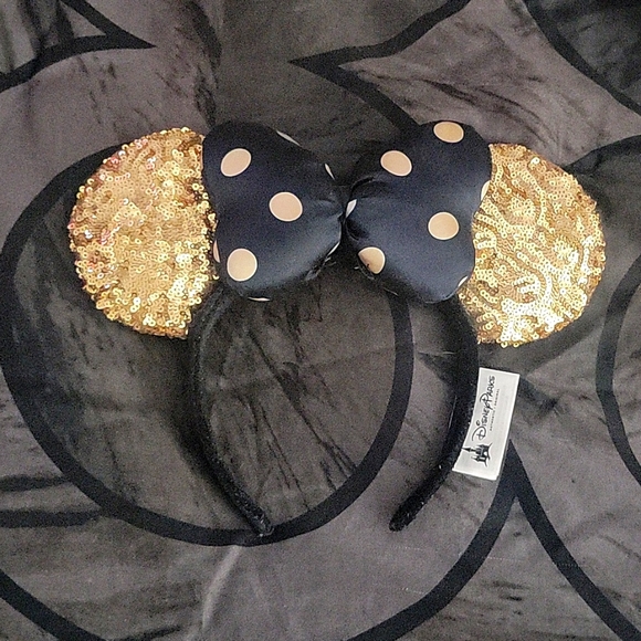 Disney Accessories - Disney Parks Mickey Mouse Ears